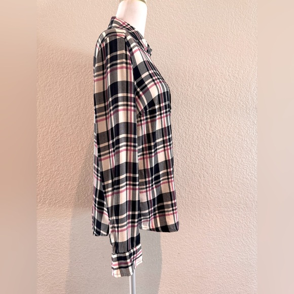 DALIA Women’s Plaid Button-Up Blouse – Size M – 100% Rayon - Picture 4 of 15
